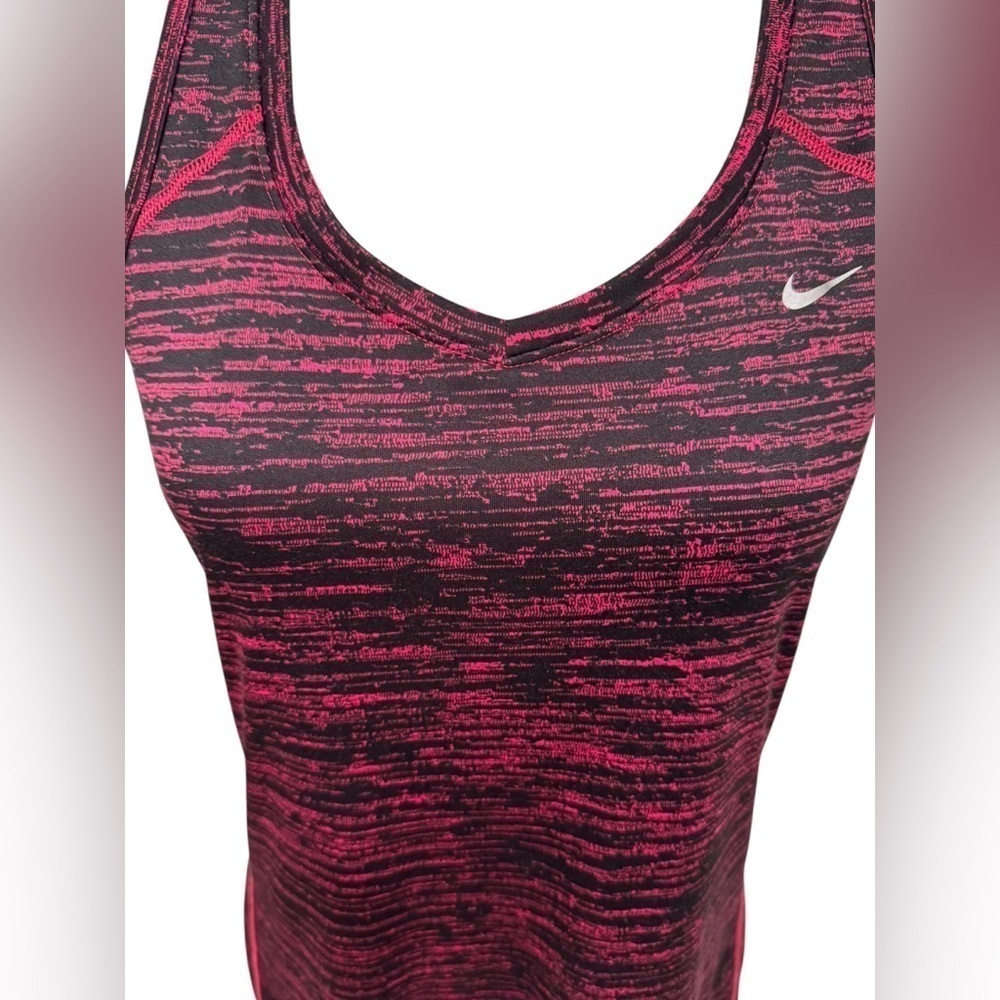 Nike Dri Fit Running Miler V Neck Tank Top Women's Size Medium - Picture 2 of 8